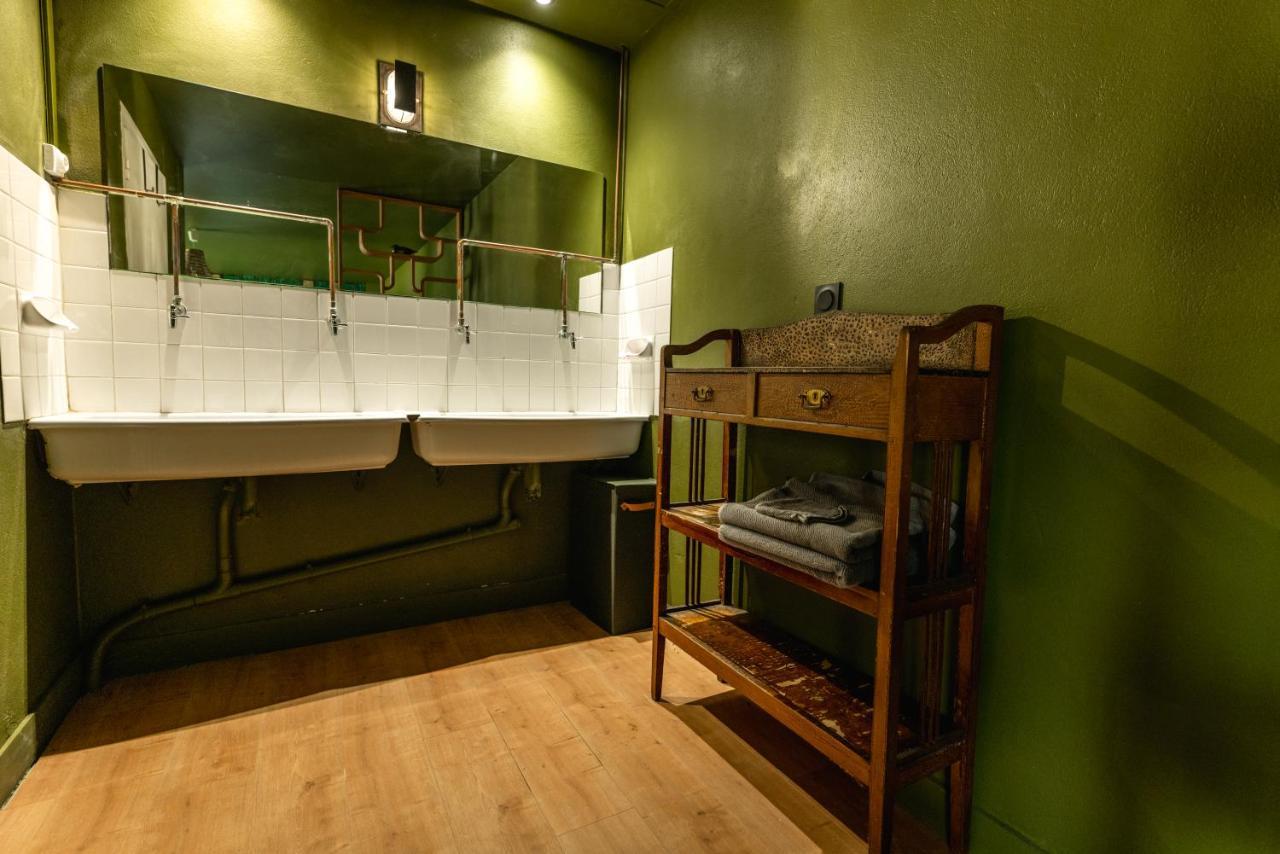Bourg-sur-Gironde Chambre D'Hote Pres Bordeaux Au Chateau Camponac المظهر الخارجي الصورة